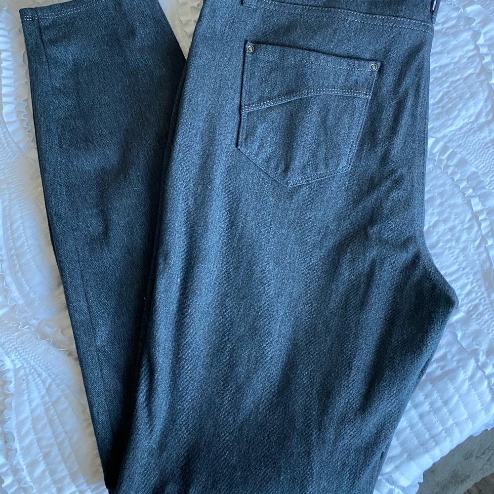 Time and tru gray jeggings